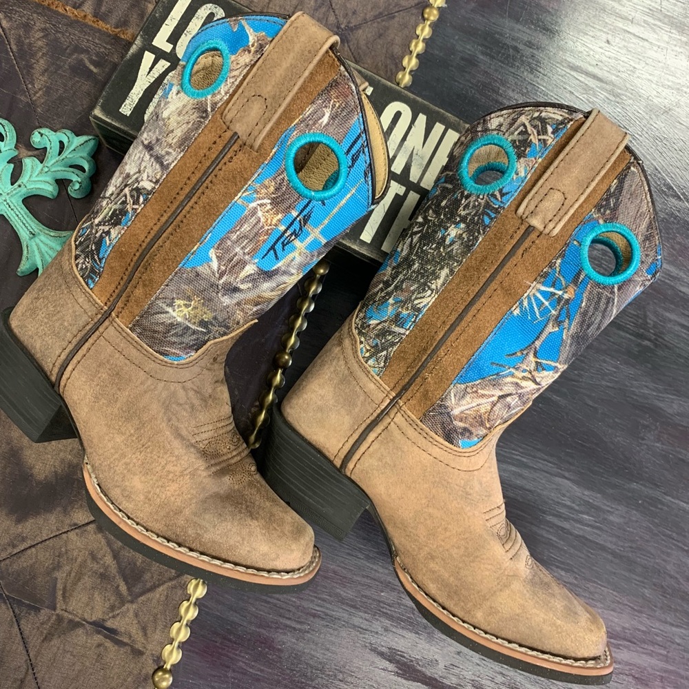 Smoky mountain boots toddler size 12 $37